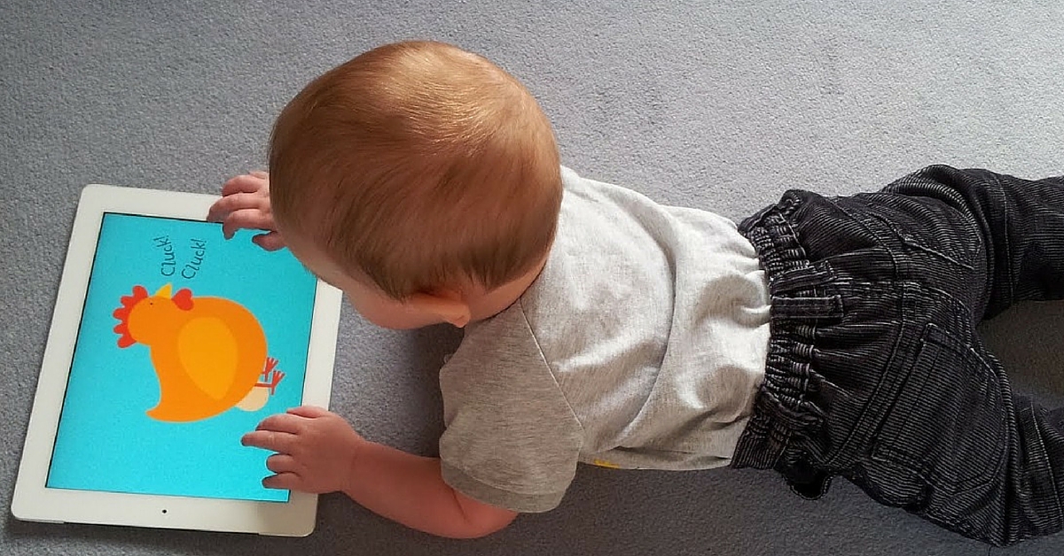 bambini e touch screen
