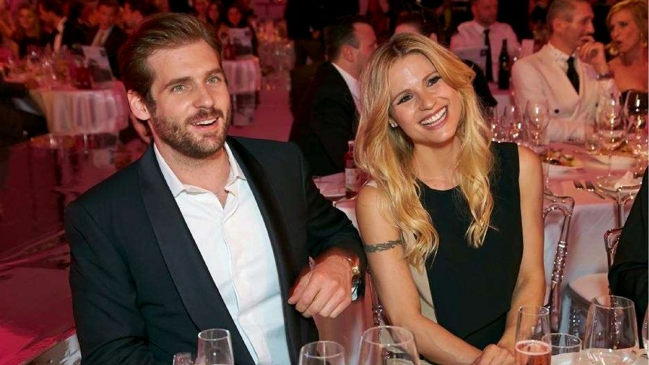 michelle hunziker tomaso trussardi
