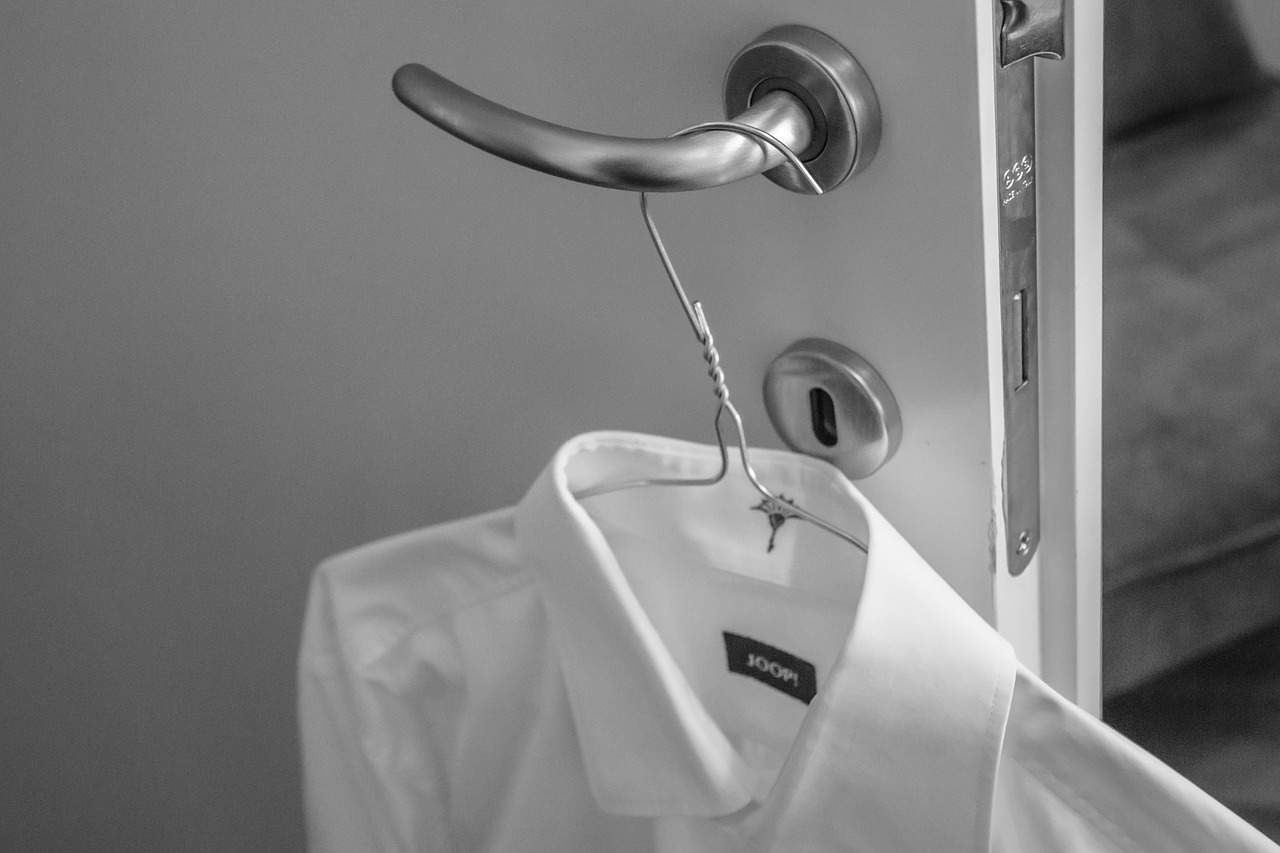 Camicia bianca: tutti i modi per indossarla