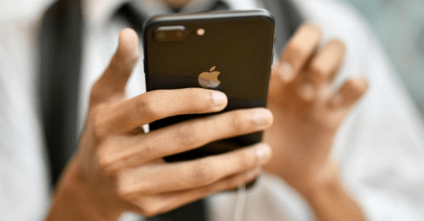 Cartelle cliniche sull'iPhone: al via i test di Apple negli USA