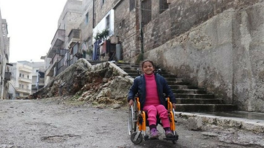 bambina disabile siria
