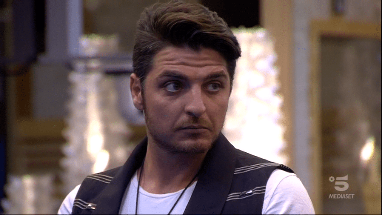 Luigi Favoloso frase maglietta