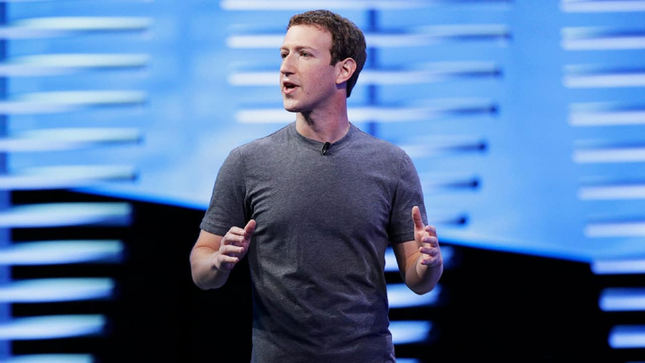 Facebook in stile Tinder: arriva Facebook Dating, la nuova app di incontri