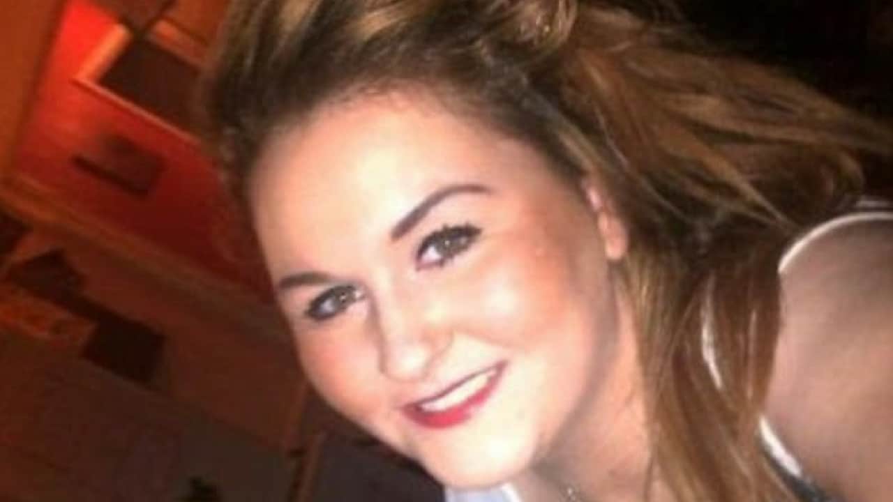 Mamma lancia il figlio di 18 mesi dal sesto piano: "Sentivo delle voci in testa"