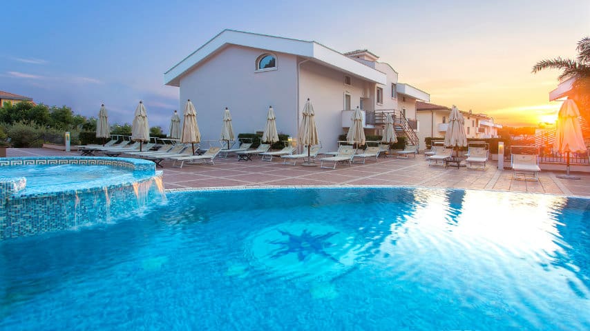 piscina virgilio grand hotel