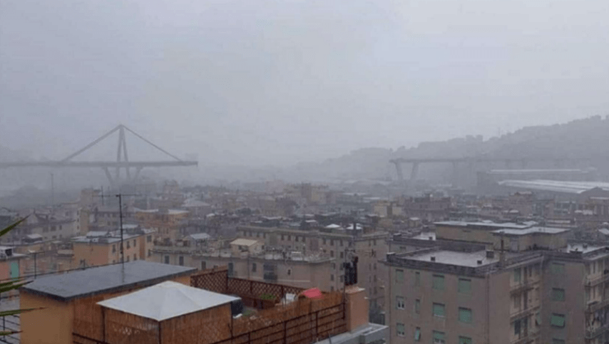 Genova un mese dopo il crollo del ponte Morandi