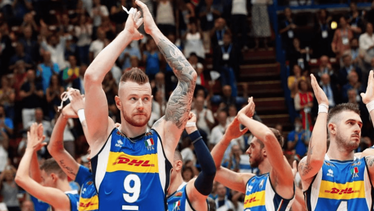 Ivan Zaytsev fa impazzire una fan e risponde: "Invitami al matrimonio"