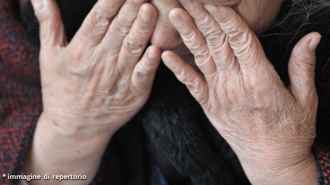 Caserta, anziana di 74 anni violentata in casa