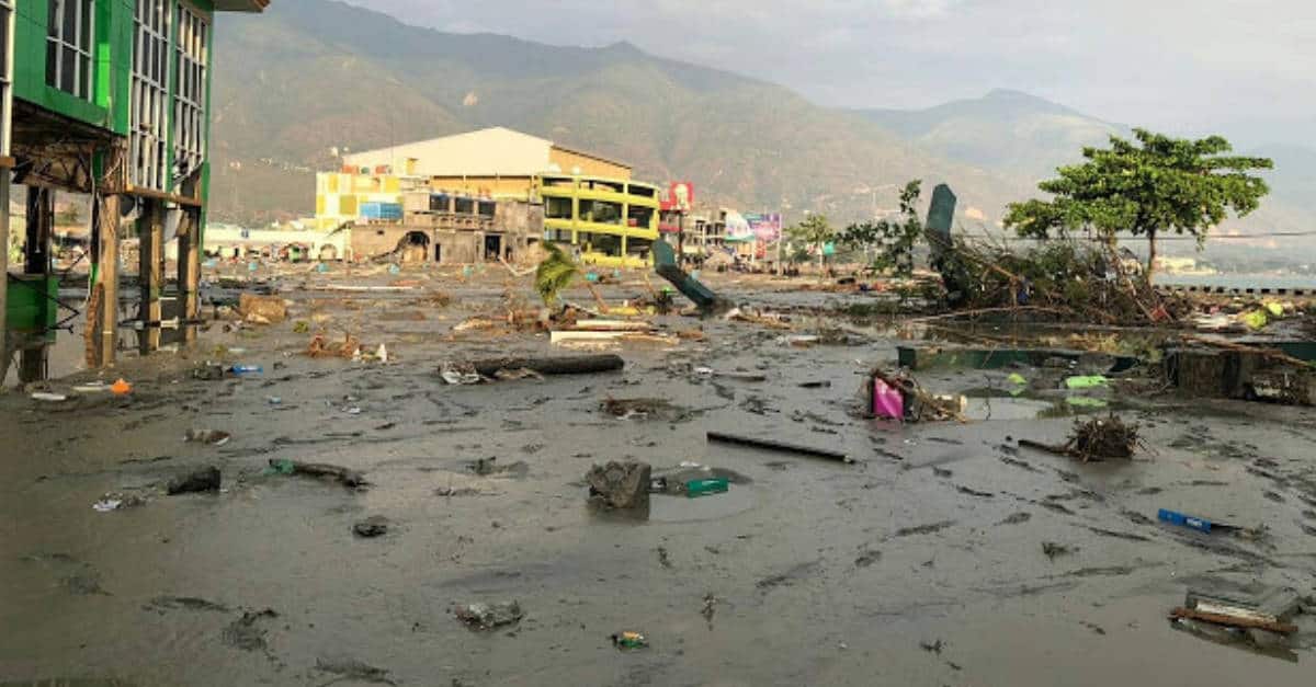 indonesia tsunami