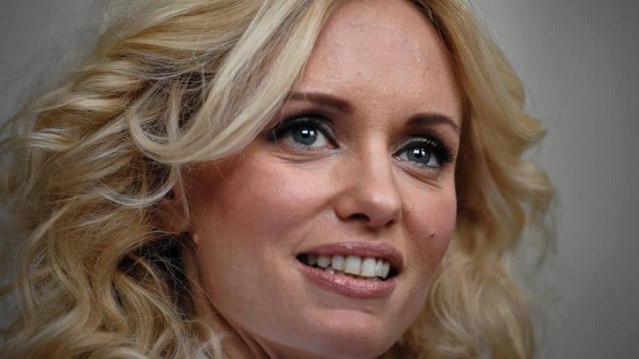 Justine Mattera in crisi con il marito per quello scatto senza veli