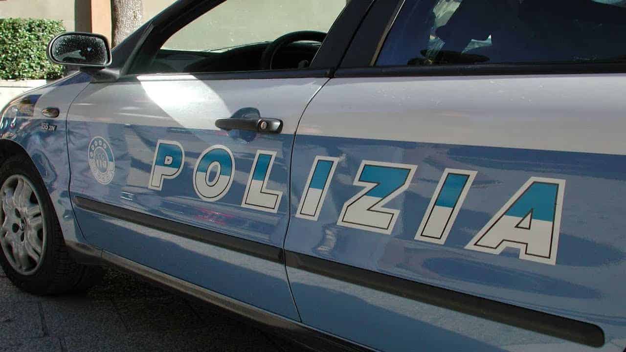 La polizia ha trovato il cadavere