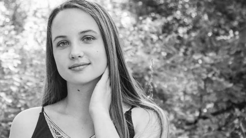 Emily Scheck la ragazza rinnegata dai genitori perché lesbica
