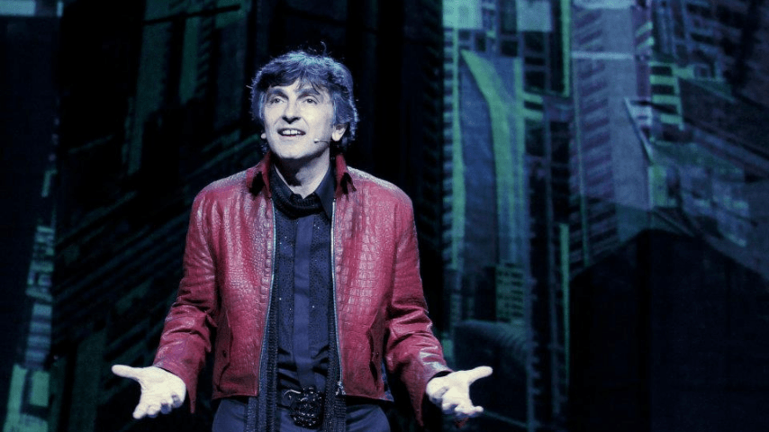Vincenzo Salemme, 61 anni, ha esordito in una compagnia teatrale nel 1976. Foto: Facebook