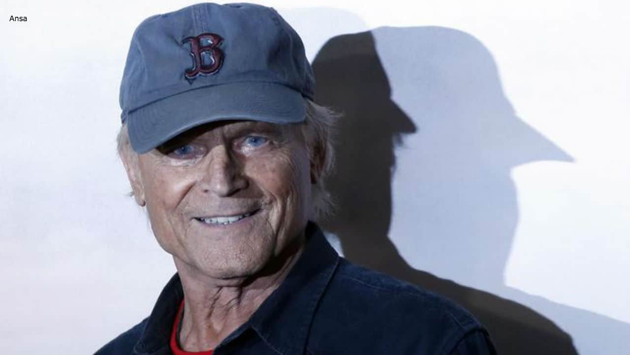 Terence Hill confida: "La mia infanzia è stata drammatica"
