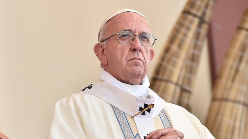 Il Papa si scaglia contro i cirtiani ipocriti