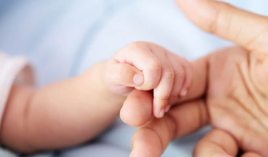 A una mamma di 65 anni è stato negato il bonus bebè