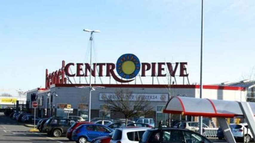 Il centro commerciale di Pieve Fissiraga. 