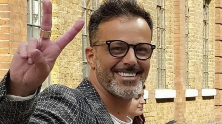Chicco Nalli sembra deluso dal fatto che Tina cipollari si risposi