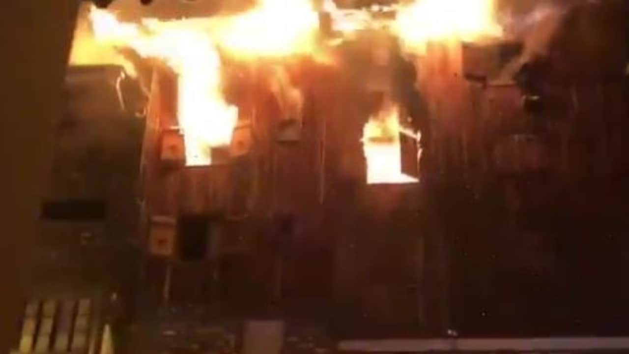 Un incendio è divampato in un resort nelle alpi francesi