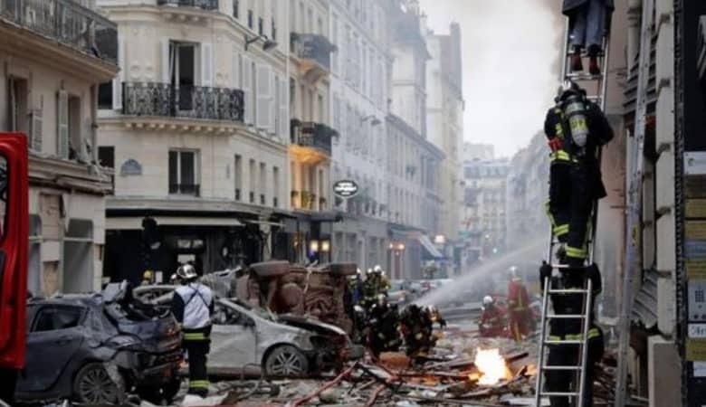 parigi esplosione