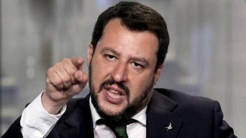 Claudio Bgalioni contro Matteo Salvini