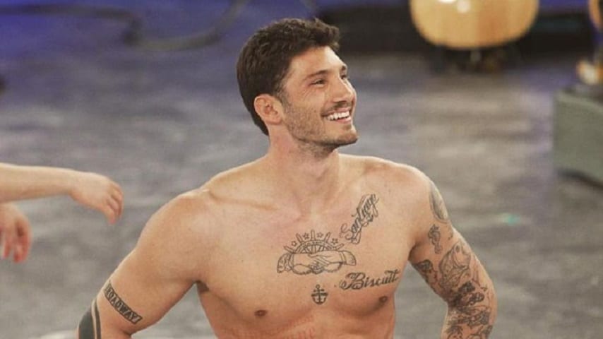 Stefano De Martino Storie Italiane