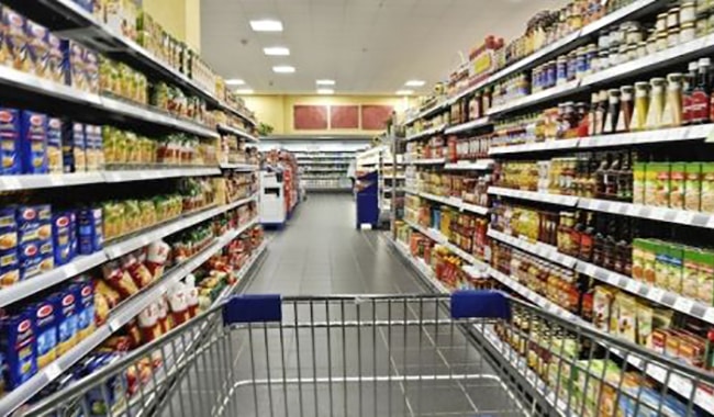 Pensionata ruba al supermercato: "È dura campare con 425 euro"