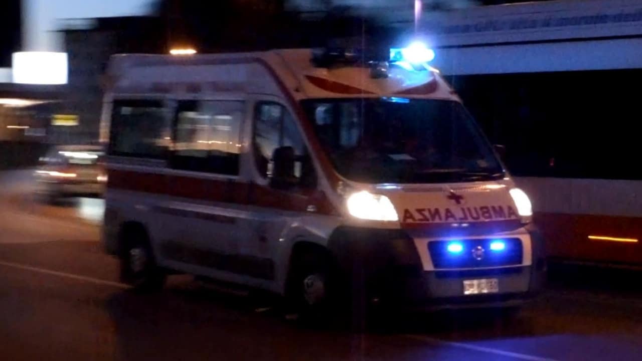 tassista travolto mentre cerca di prestare soccorso