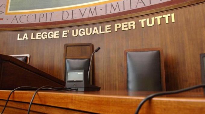 Corruzione, arrestati due magistrati e un poliziotto