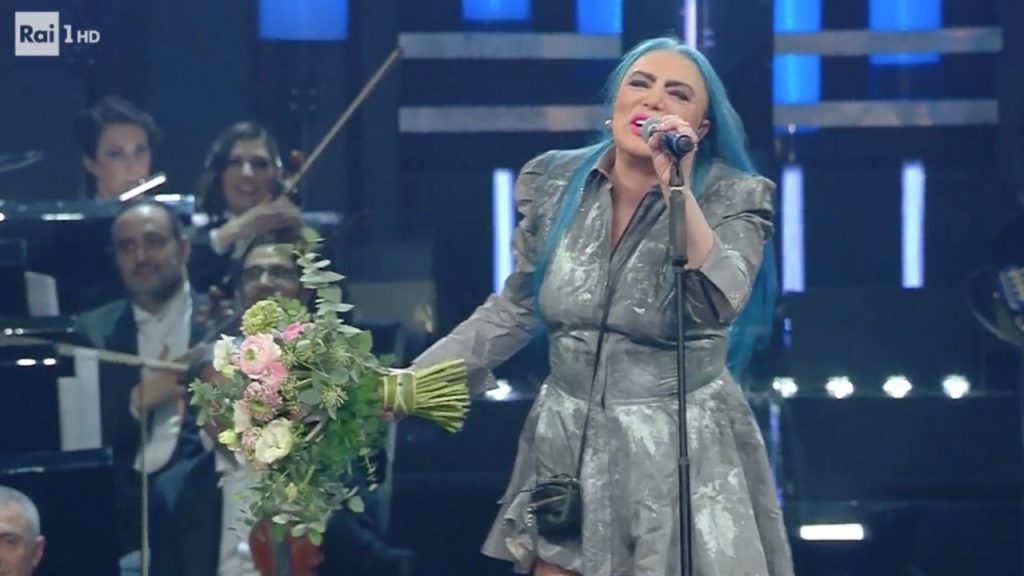 Risultati immagini per loredana bertè sanremo 2019 standing ovation