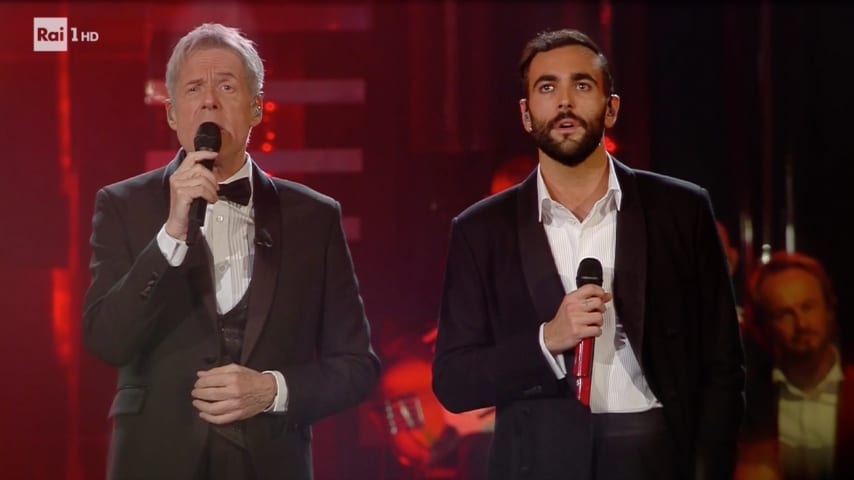 Marco Mengoni e Claudio Baglioni omaggiano Lucio Battisti