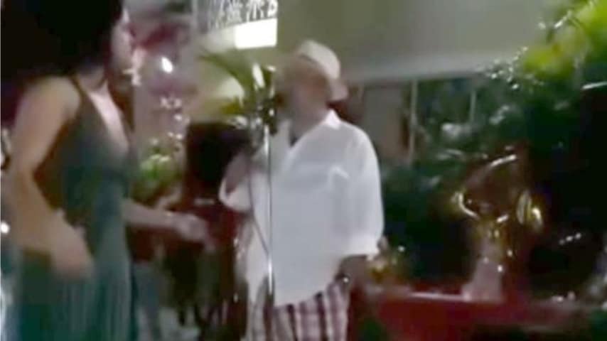 I due fidanzati durante la festa