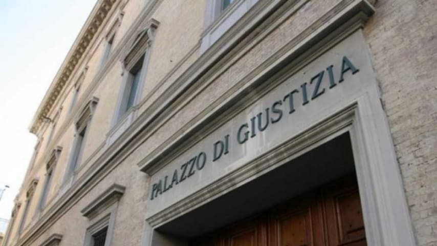 Ancona, baby prostitute per volere dei genitori