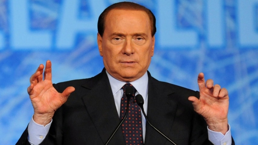 Caso escort Bari, processo rinviato per Silvio Berlusconi a dopo le Europee