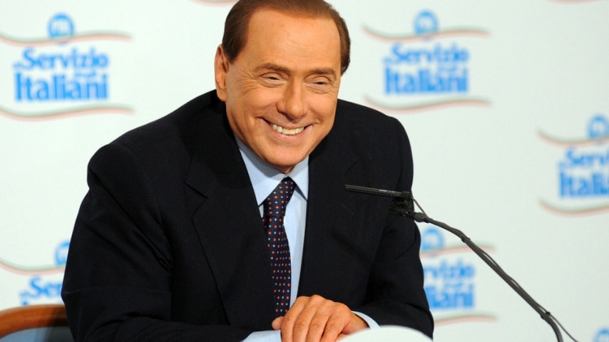 Caso escort Bari, processo rinviato per Silvio Berlusconi a dopo le Europee 