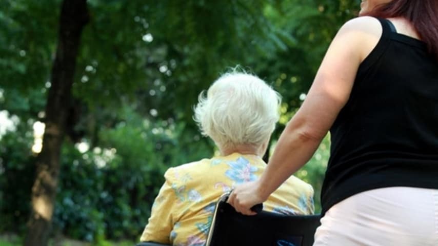 Casa di riposo dell'orrore: anziani maltrattati e vessati