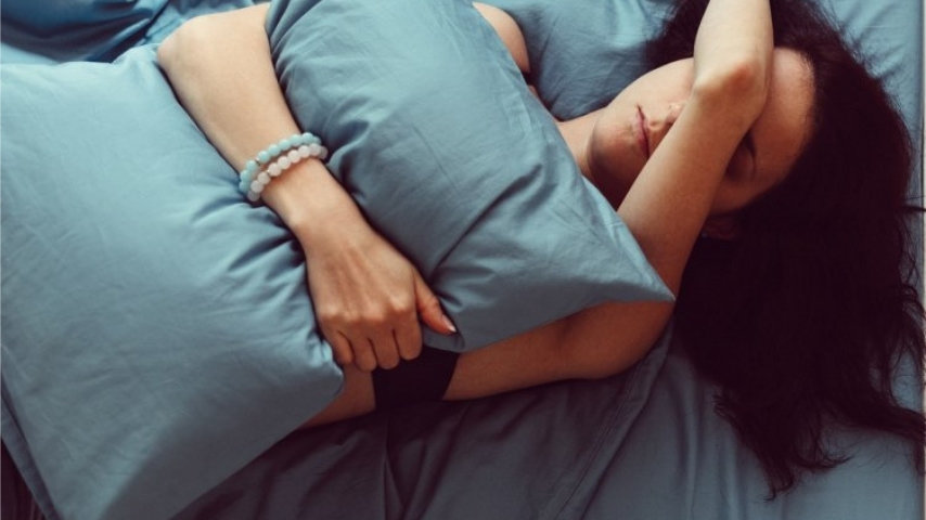 persona che soffre di clinofobia non può dormire