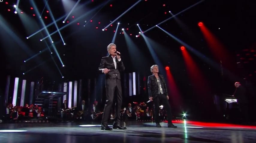 Ligabue e Claudio Baglioni cantano Dio è morto