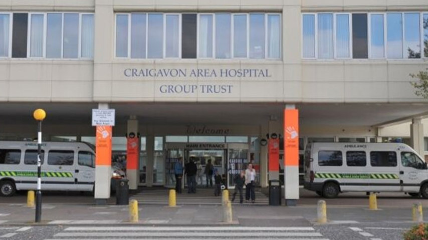 Una foto del Craigavon Area Hospital dove è stato trasportato d'urgenza il giovane. Fonte: mdeinstallations.com