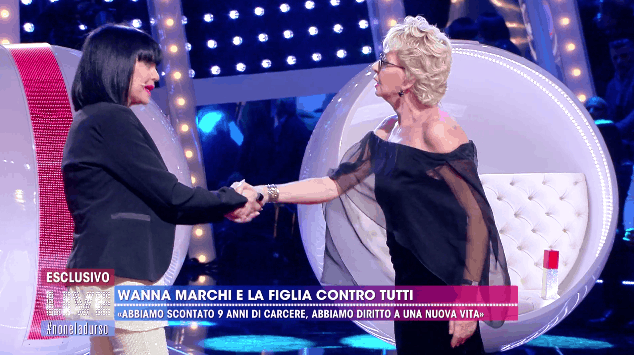 Enrica Bonaccorti e Stefania Nobile dalla D'Urso