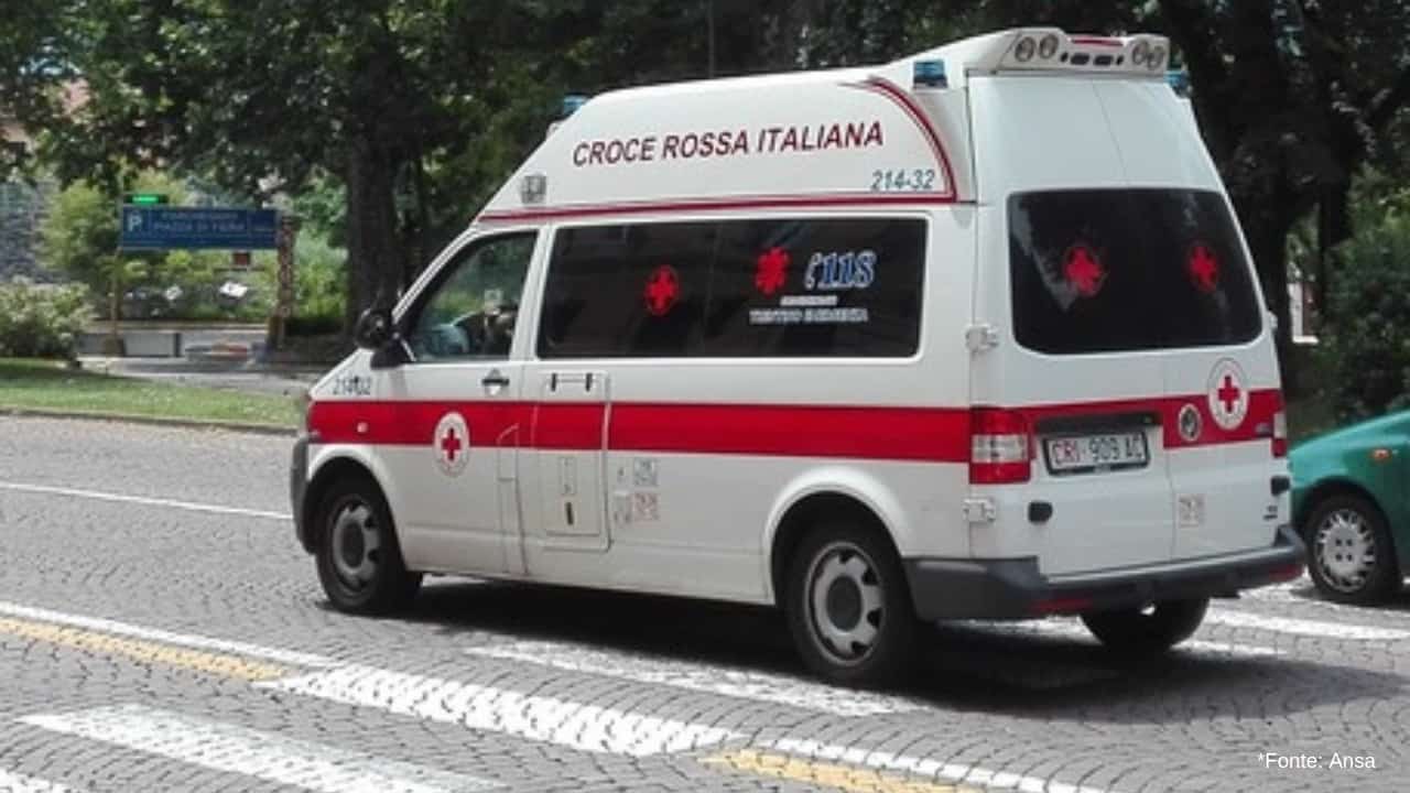 ambulanza in strada