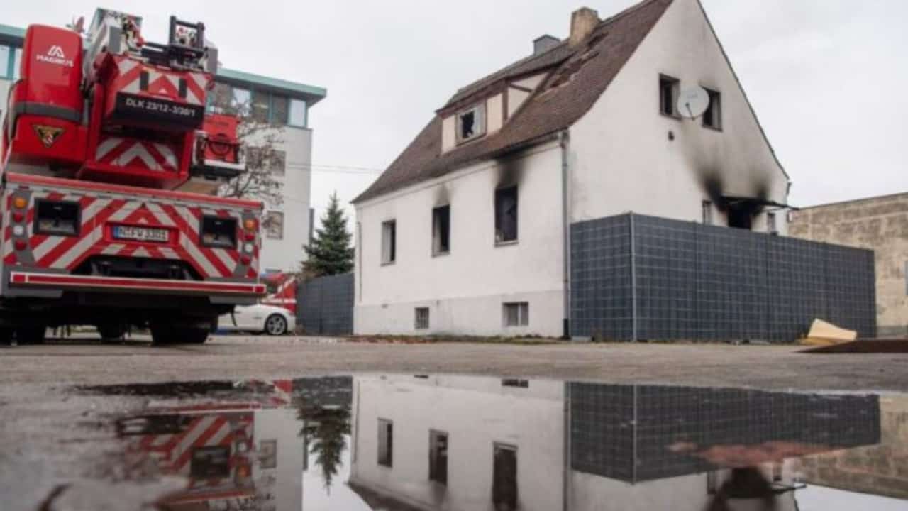Morti 4 bambini in un incendio nella notte