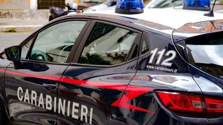 auto dei carabinieri