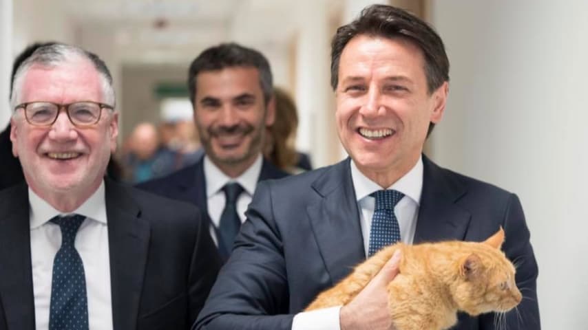 Giuseppe Conte a Lecce visita il CNR. Foto: Facebook