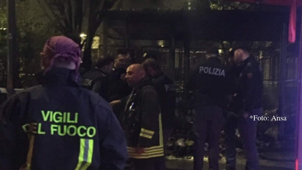 milano: vigili del fuoco trovano cadavere decapitato dopo un incendio