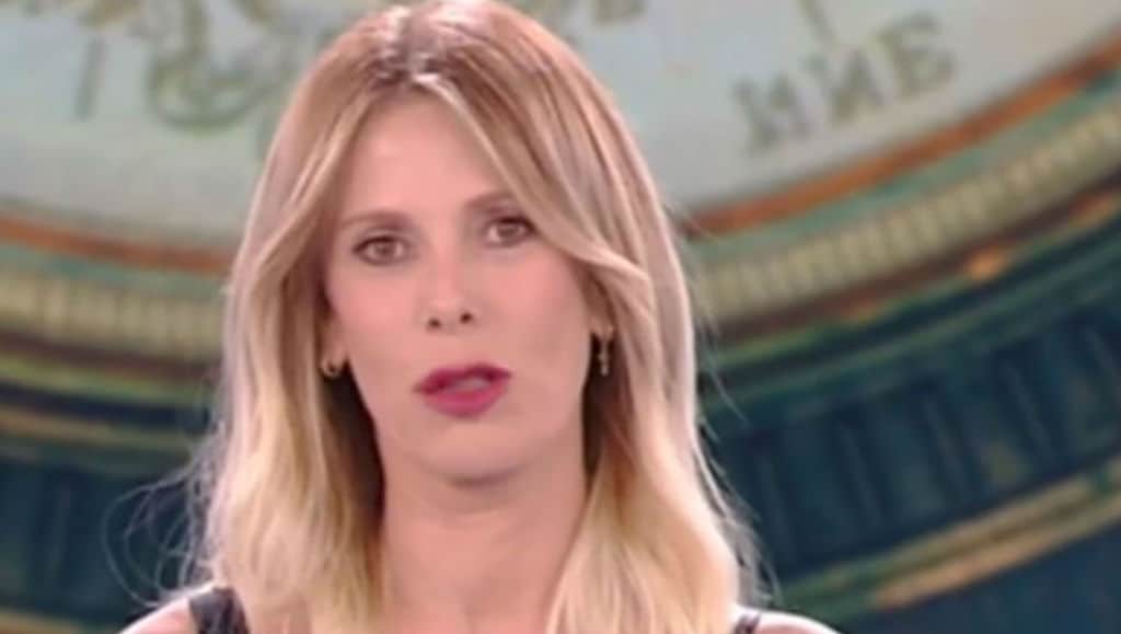 Alessia Marcuzzi chiede scusa a Riccardo Fogli in diretta