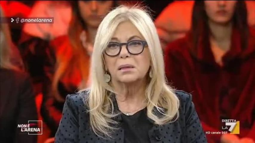 primo piano di rita dalla chiesa