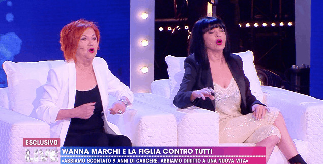 Wanna Marchi e Stefania Nobile in trasmissione da Barbara D'Urso