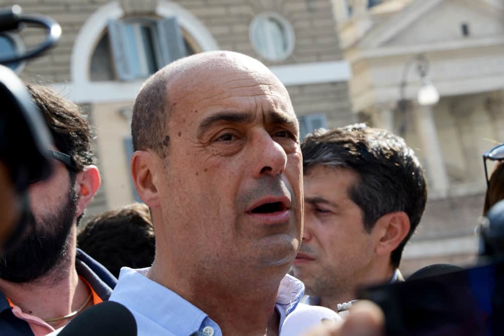 L'Espresso rivela che Zingaretti è stato indagato per finanziamenti illeciti 