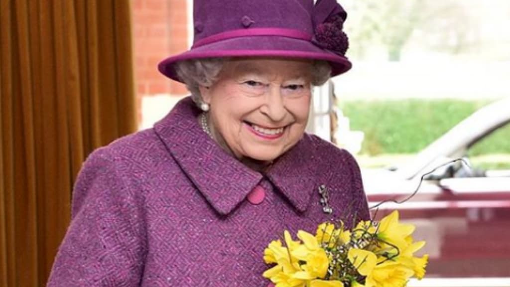 La donna più ricca del mondo La Regina Elisabetta, possiede più di 80 miliardi
